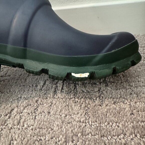 Hunter Tall Rain Boots – Navy w/ Green Soles & Maroon Buckles – Size 7 - Picture 7 of 8